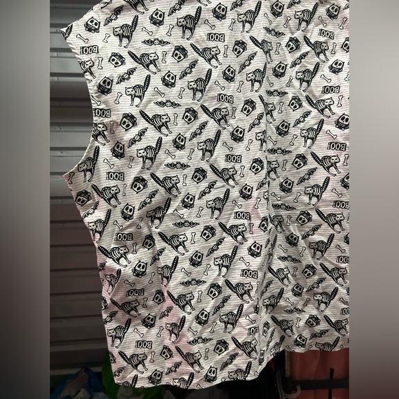 Retrolicious 2xl GLOW IN DARK Halloween blouse bones skull spooky cat rare goth - Picture 5 of 5
